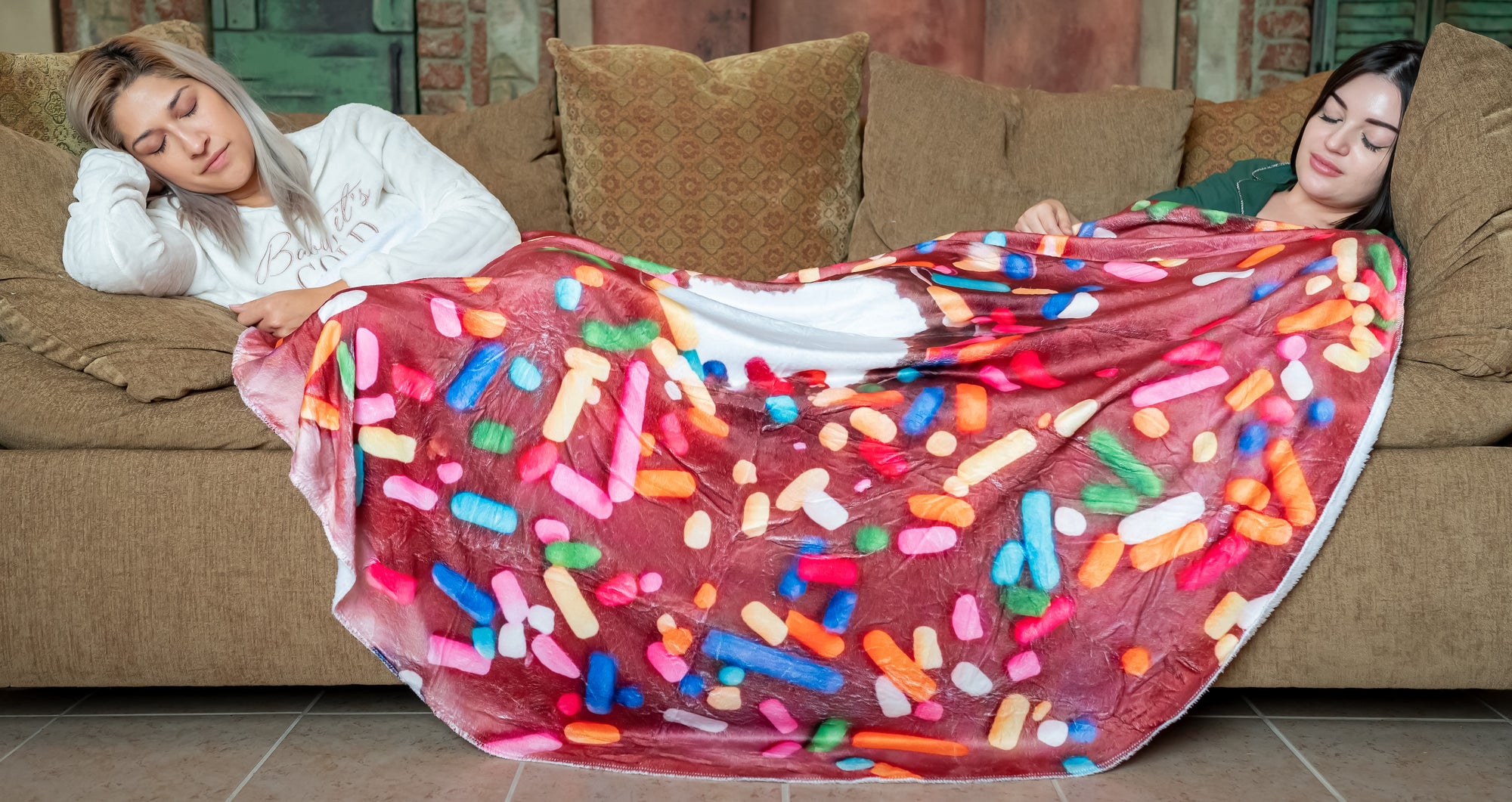 Donut discount fleece blanket