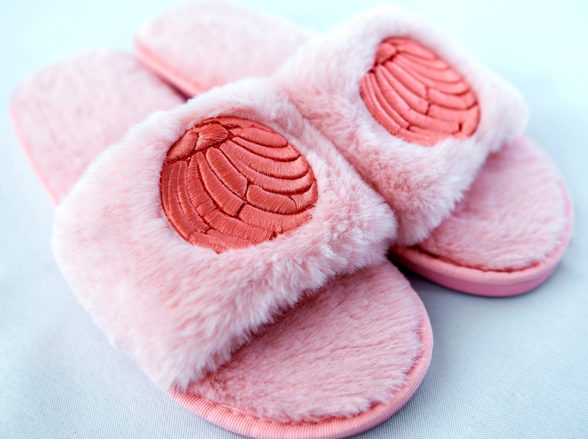 Concha slippers cheap